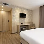 Civera Hotel