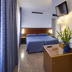 Ξενοδοχείο Civera 3*