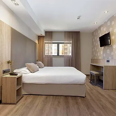 Civera Hotel 3*