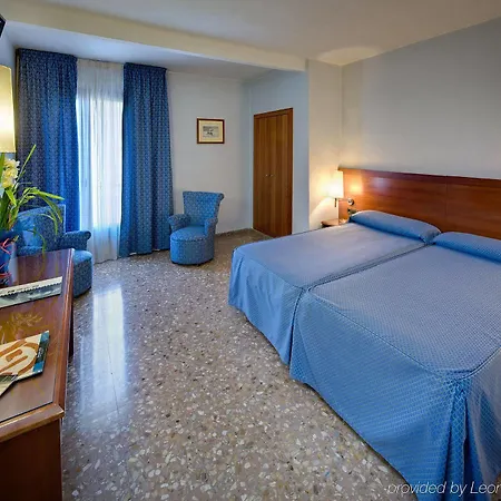 Civera Hotel